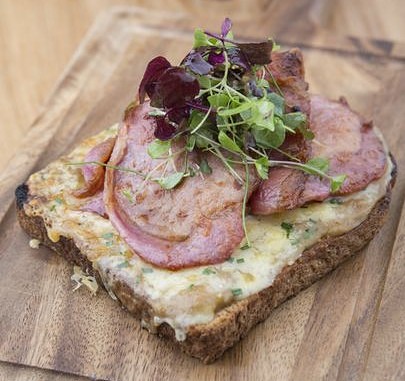 https://collierscymreig-ctfp.temp-dns.com/wp/wp-content/uploads/2013/12/Laverbread-and-Bacon-Rarebit-e1386166944708.jpg